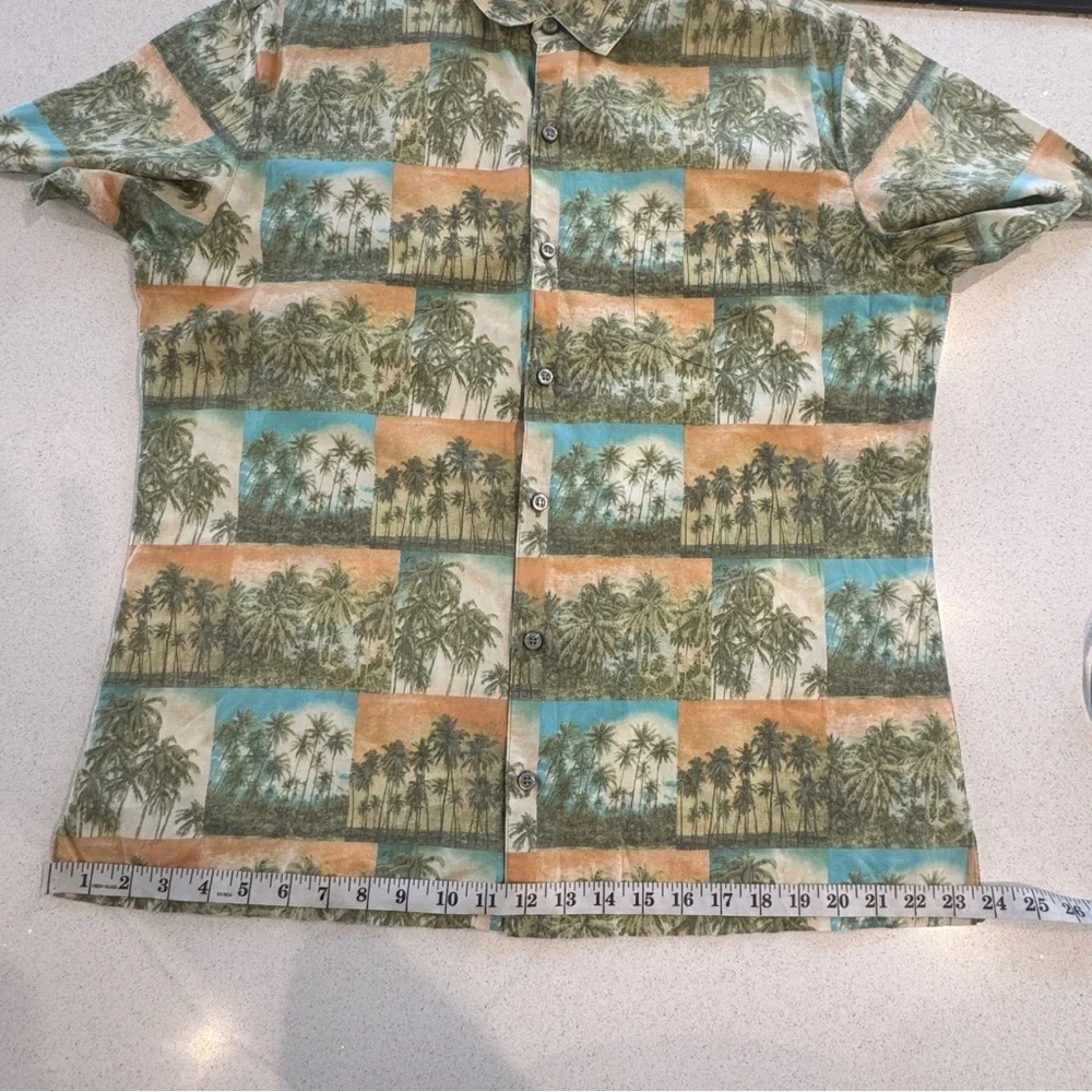 Tori Richard Hawaiian Shirt Tropical Palm Trees Print Size Large Tan Cotton Lawn